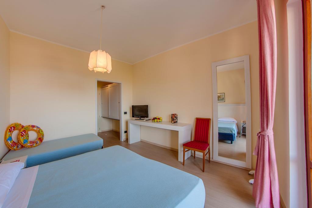 Hotel Del Golfo - Dependance プロッキオ 部屋 写真